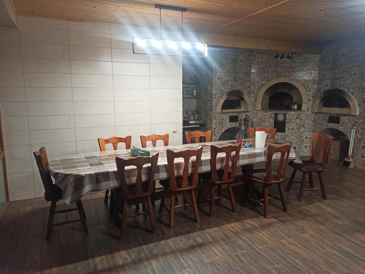 У Павла Hotel Yablunytsya Luaran gambar