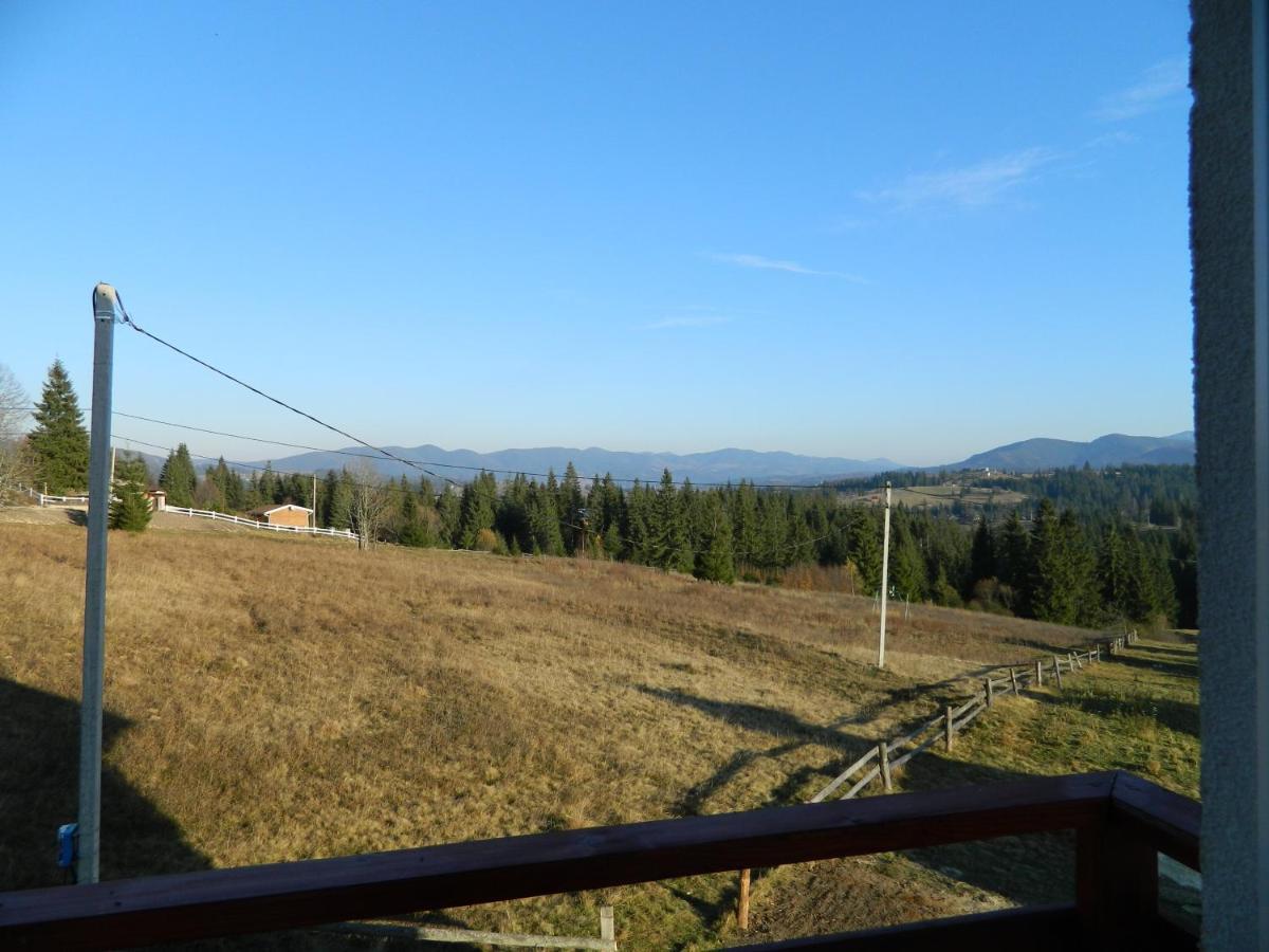 У Павла Hotel Yablunytsya Luaran gambar
